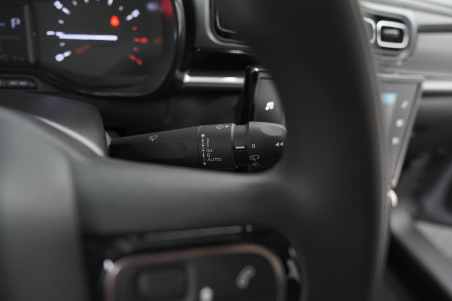 Citroën C3 PureTech 110 EAT6 Shine | Apple Carplay | Parkeersensoren | Climate Control | 16 Inch Lichtmetalen Velgen