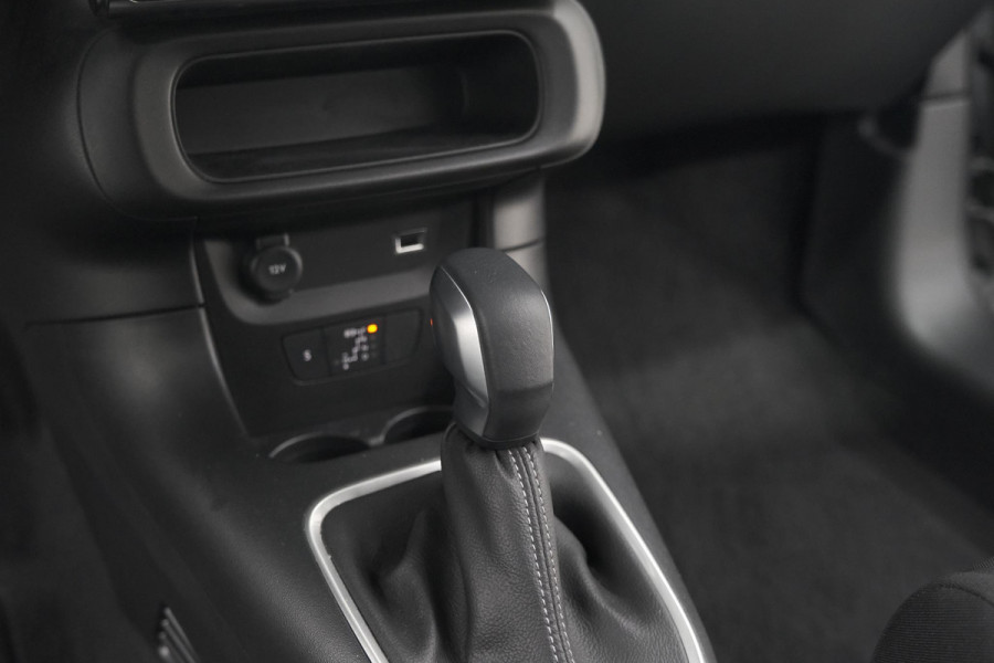 Citroën C3 PureTech 110 EAT6 Shine | Apple Carplay | Parkeersensoren | Climate Control | 16 Inch Lichtmetalen Velgen