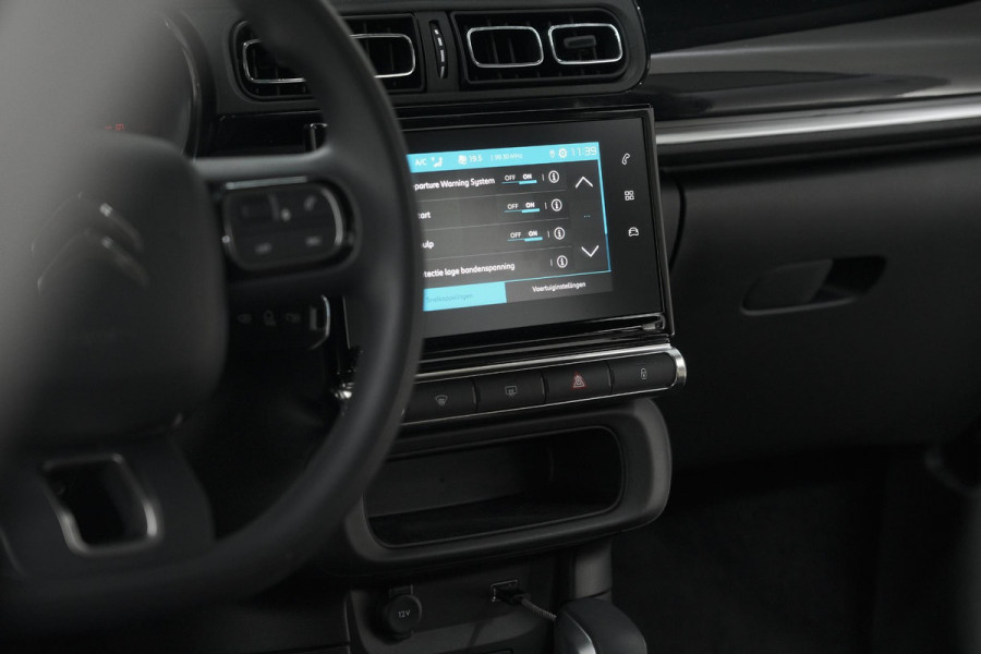 Citroën C3 PureTech 110 EAT6 Shine | Apple Carplay | Parkeersensoren | Climate Control | 16 Inch Lichtmetalen Velgen