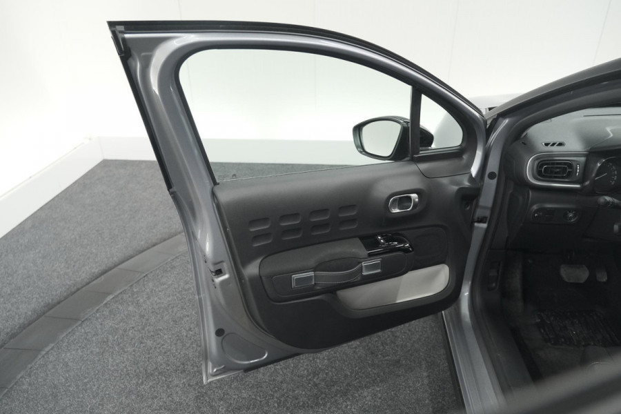 Citroën C3 PureTech 110 EAT6 Shine | Apple Carplay | Parkeersensoren | Climate Control | 16 Inch Lichtmetalen Velgen