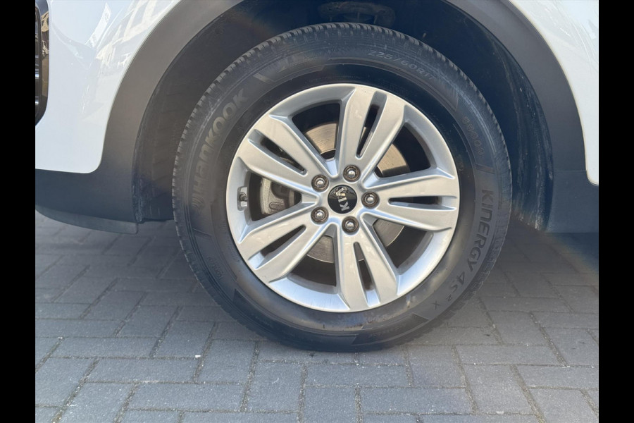 Kia Sportage 1.6 GDi DynamicLine | Trekhaak, Parkeersensoren, Apple CarPlay/Android Auto, Navigatie, 17inch, Cruise control, Climate control
