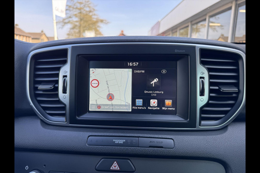 Kia Sportage 1.6 GDi DynamicLine | Trekhaak, Parkeersensoren, Apple CarPlay/Android Auto, Navigatie, 17inch, Cruise control, Climate control