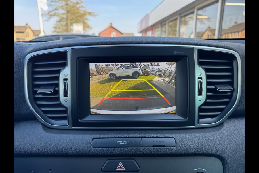 Kia Sportage 1.6 GDi DynamicLine | Trekhaak, Parkeersensoren, Apple CarPlay/Android Auto, Navigatie, 17inch, Cruise control, Climate control