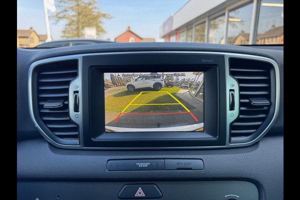 Kia Sportage 1.6 GDi DynamicLine | Trekhaak, Parkeersensoren, Apple CarPlay/Android Auto, Navigatie, 17inch, Cruise control, Climate control