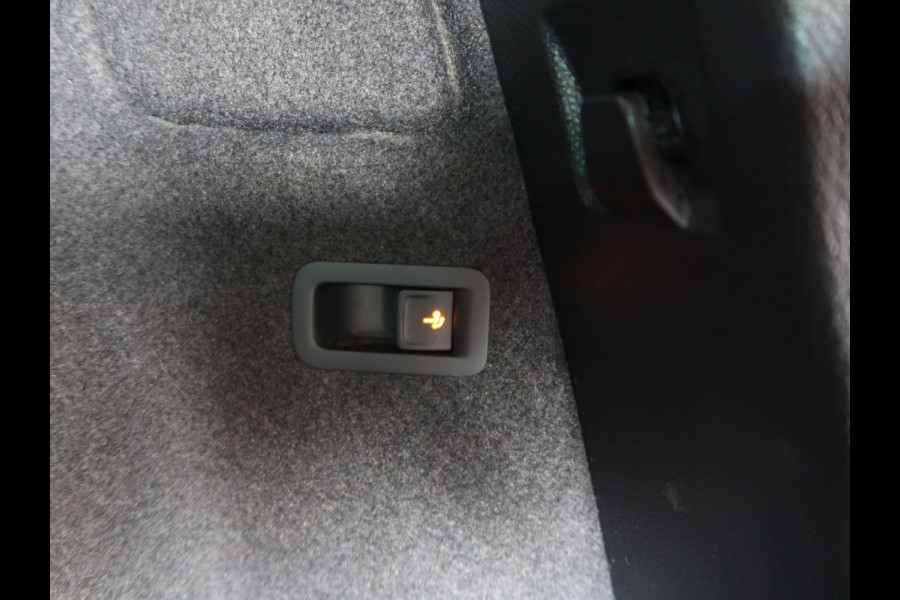 Škoda Karoq 1.5 TSi 150pk DSG Sportline Business SCHUIFDAK/CANTON/DODEHOEK/ADAPT.DEMPING/TREKH.WEGKLAPBAAR