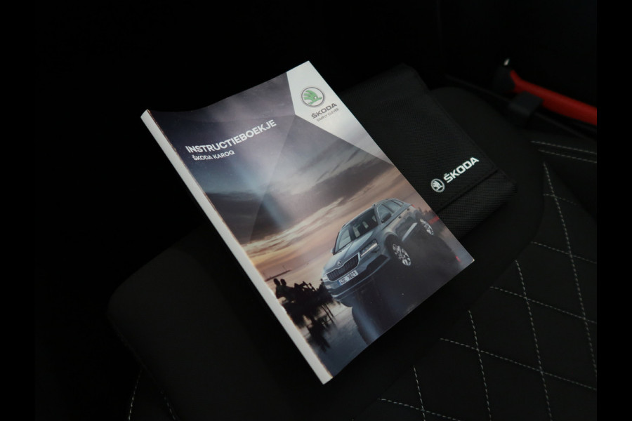 Škoda Karoq 1.5 TSi 150pk DSG Sportline Business SCHUIFDAK/CANTON/DODEHOEK/ADAPT.DEMPING/TREKH.WEGKLAPBAAR