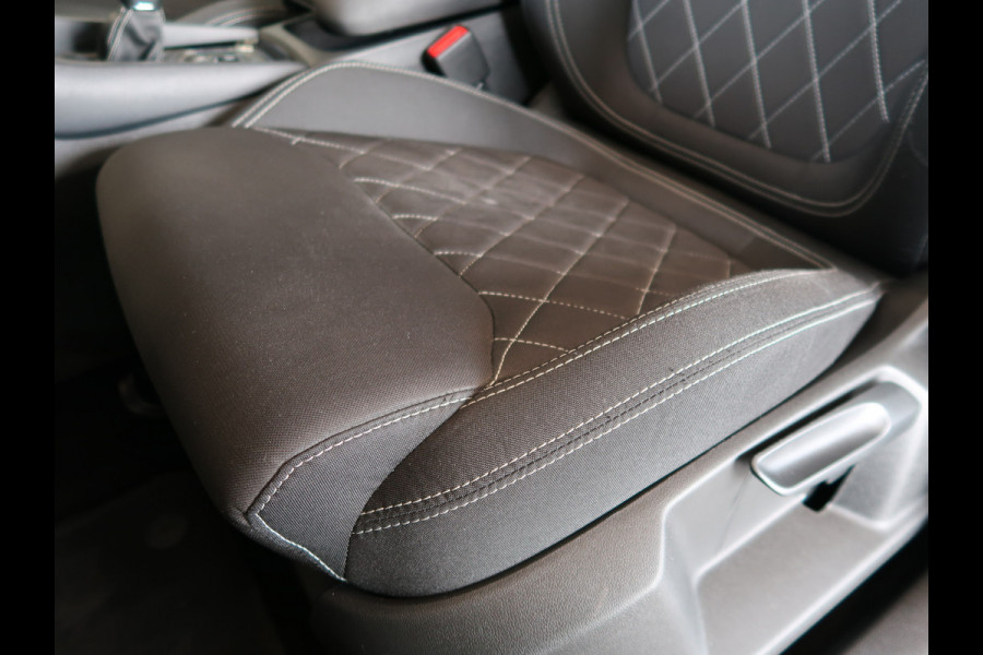 Škoda Karoq 1.5 TSi 150pk DSG Sportline Business SCHUIFDAK/CANTON/DODEHOEK/ADAPT.DEMPING/TREKH.WEGKLAPBAAR