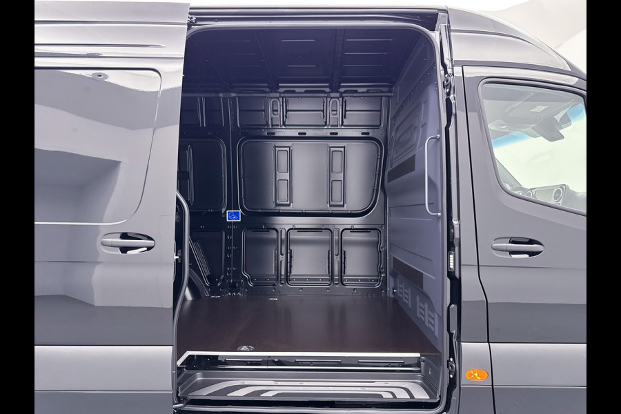 Mercedes-Benz Sprinter 317 1.9 CDI L2H2 24 Maanden Certified Garantie BPM-Vrij Direct Leverbaar 3500 KG Trekgewicht Navigatie LED Achteruitrijcamera