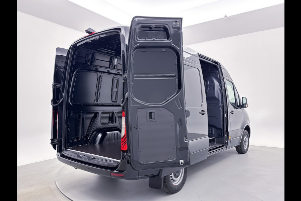 Mercedes-Benz Sprinter 317 1.9 CDI L2H2 24 Maanden Certified Garantie BPM-Vrij Direct Leverbaar 3500 KG Trekgewicht Navigatie LED Achteruitrijcamera