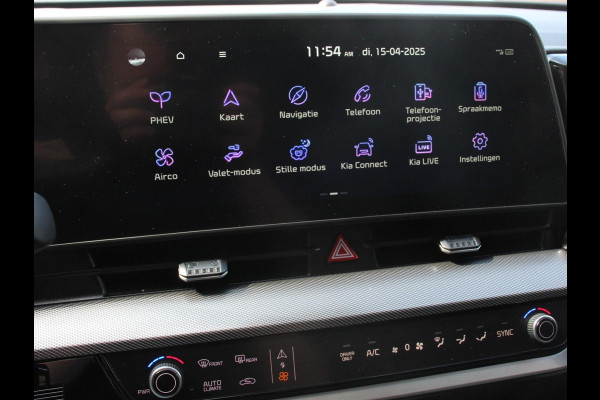 Kia Sportage 1.6 T-GDi 265pk Plug-in Hybrid AWD DynamicLine Navigatie Apple Carplay/Android Auto Climate Canotrol Camera Dab Parkeer Sensoren Verwarmde voorstoelen