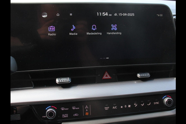 Kia Sportage 1.6 T-GDi 265pk Plug-in Hybrid AWD DynamicLine Navigatie Apple Carplay/Android Auto Climate Canotrol Camera Dab Parkeer Sensoren Verwarmde voorstoelen