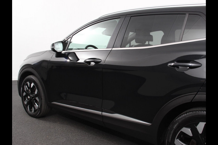 Kia Sportage 1.6 T-GDi 265pk Plug-in Hybrid AWD DynamicLine Navigatie Apple Carplay/Android Auto Climate Canotrol Camera Dab Parkeer Sensoren Verwarmde voorstoelen