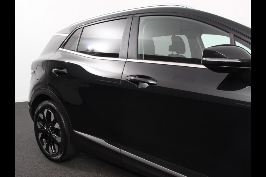 Kia Sportage 1.6 T-GDi 265pk Plug-in Hybrid AWD DynamicLine Navigatie Apple Carplay/Android Auto Climate Canotrol Camera Dab Parkeer Sensoren Verwarmde voorstoelen
