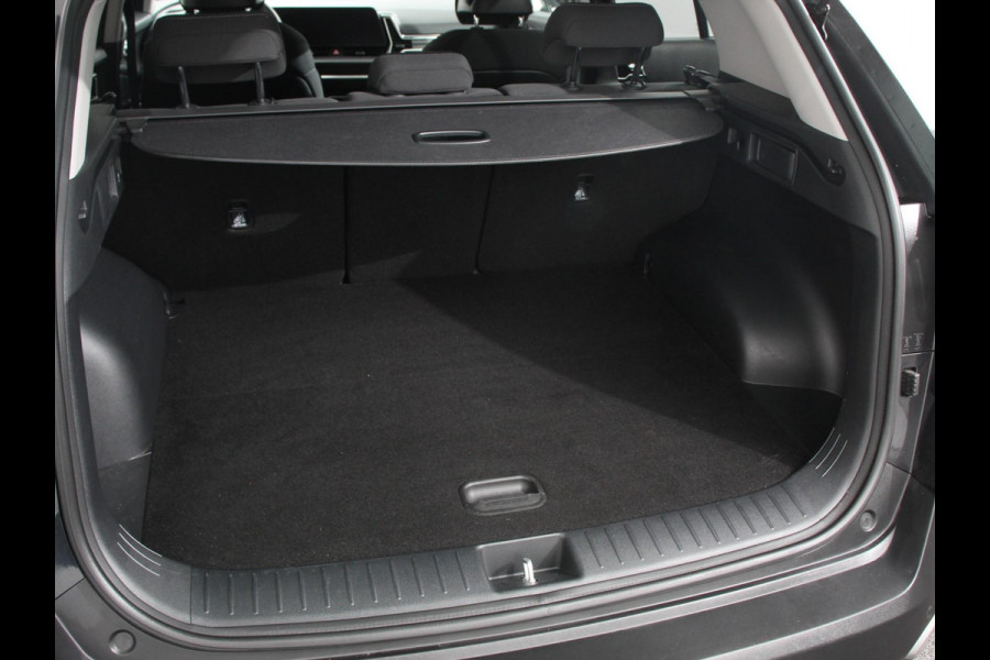 Kia Sportage 1.6 T-GDi 265pk Plug-in Hybrid AWD DynamicLine Navigatie Apple Carplay/Android Auto Climate Canotrol Camera Dab Parkeer Sensoren Verwarmde voorstoelen