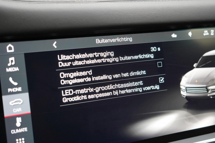 Porsche Cayenne 3.0 E-Hybrid 462pk | Akrapovic | Panoramadak | 360 camera | Leder | Bose | Trekhaak | Head-Up