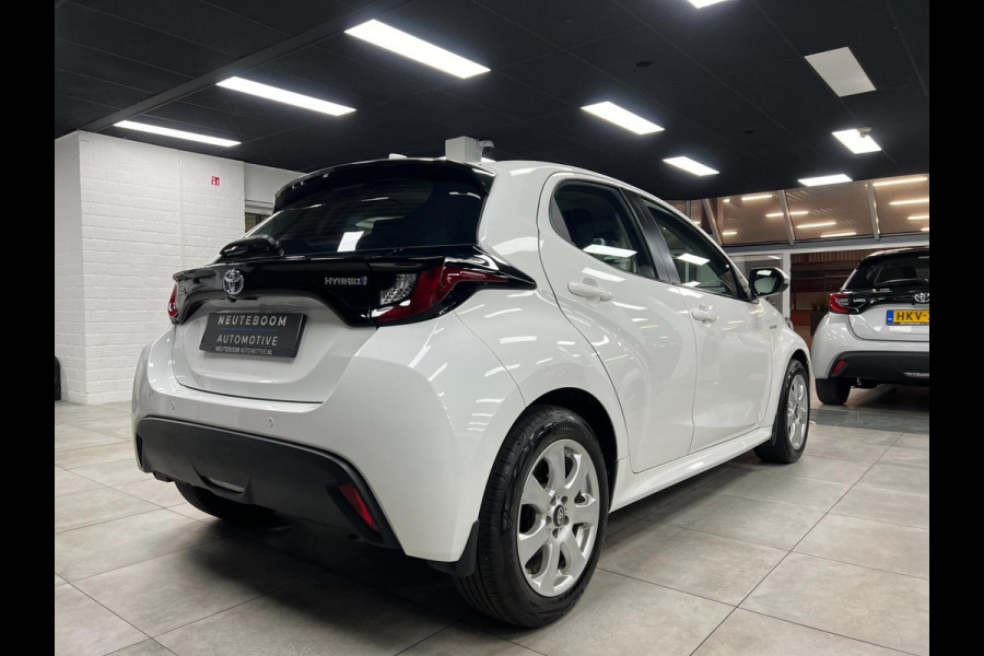 Toyota Yaris 1.5 Hybrid | Lane | Carplay | Cam | Cruise |PDC