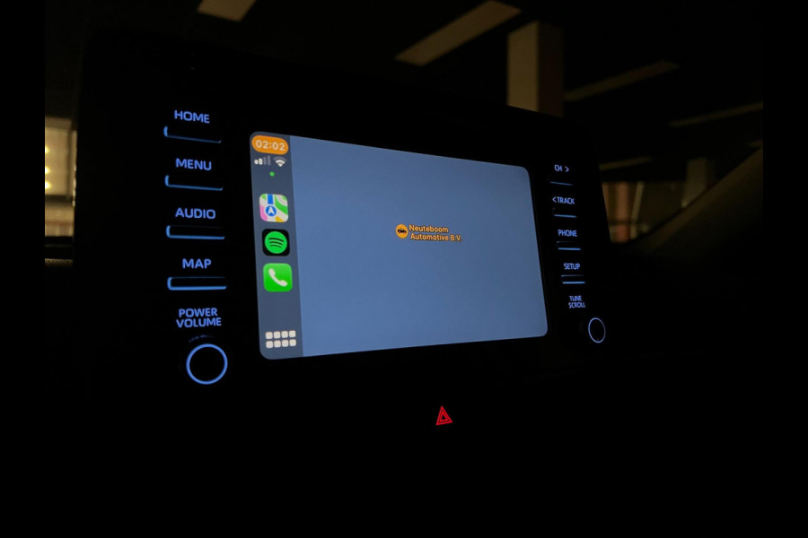 Toyota Yaris 1.5 Hybrid | Lane | Carplay | Cam | Cruise |PDC