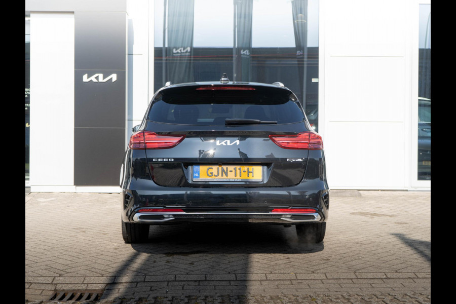 Kia Ceed Sportswagon 1.5 T-GDi GT-Line | Schuifkanteldak | Stoel en stuurverwarming |