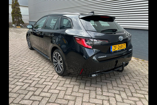 Toyota Corolla Touring Sports 2.0 Hybrid First Ed. / Navi / Trekhaak / Dealer onderhouden / MCC / Gouda