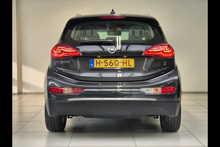 Opel Ampera-E Business 60 kWh Apple Carplay/Android Auto | Keyless | Parkeersensoren Voor/Achter | Stoel/Stuurverwarming |