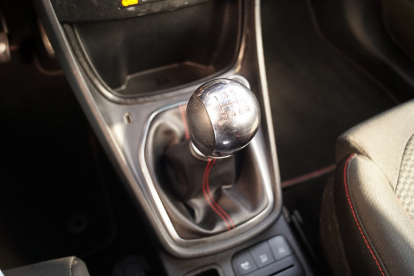 Ford Puma 1.0 Ecoboost 124pk Hybrid ST-Line -NAVI-AIRCO-PDC-