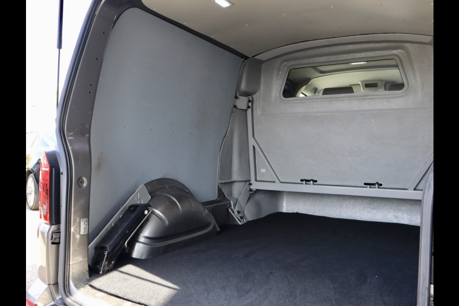 Volkswagen Transporter 2.0 TDI 150PK DSG LUXE DUBBELE CABINE