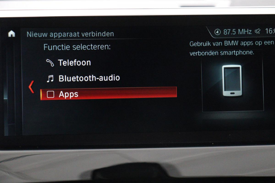 BMW X1 sDrive20i M Sport | Leder | Head-Up | Stoelverwarming | Camera | Full LED | Sportstoelen | Navigatie | Park Assist | DAB