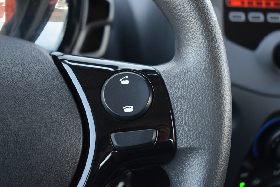 Toyota Aygo 1.0 VVT-i x-fun | Airco | Cruise | Elektrische Ramen
