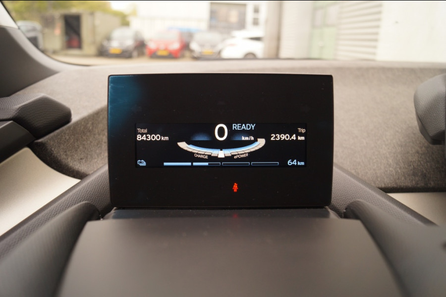 BMW i3 Basis 120Ah 42kWh -WARMTEPOMP-NAVI-ECC-PDC-