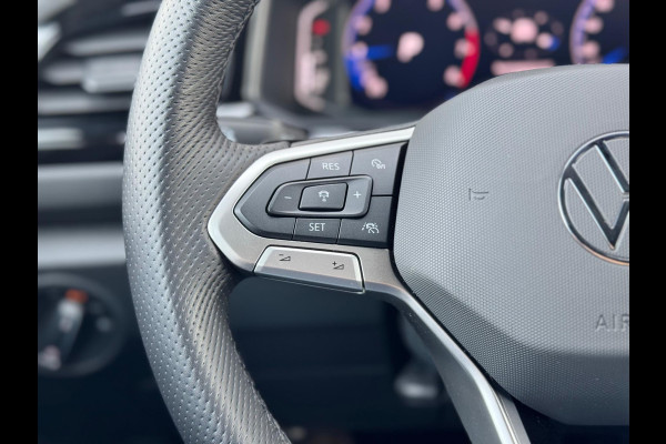 Volkswagen T-Roc 1.5 TSI R-Line Pano/Keyless/Camera