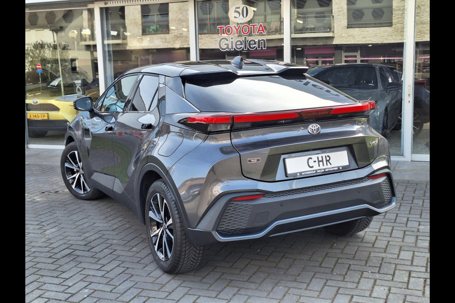 Toyota C-HR 1.8 Hybrid First Edition | Groot scherm, Dodehoekherkenning, Stoel + Stuurverwarming, Elektrische achterklep