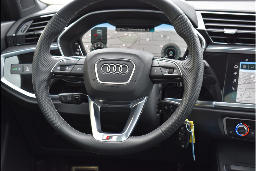 Audi Q3 Sportback 45 TFSI e S-Line 245 Pk Pano Navi Leder Matrix ACC Sonos 20 Inch