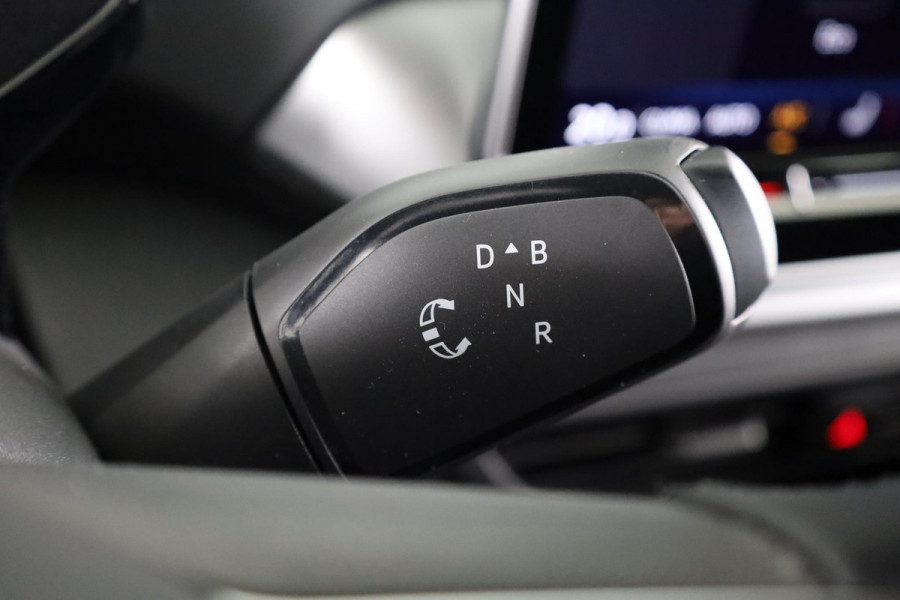 Volkswagen ID.4 Pro Business 77 kWh | Achteruitrijcamera | Led matrix | Navigatie | Elektrische Achterklep |