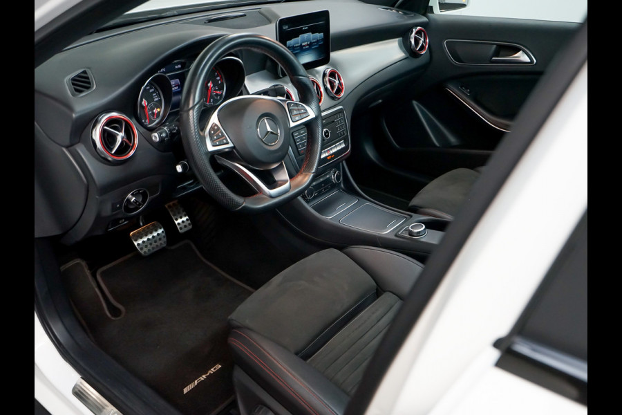 Mercedes-Benz GLA GLA 250 AMG Line | NIGHT | Pano | Trekhaak