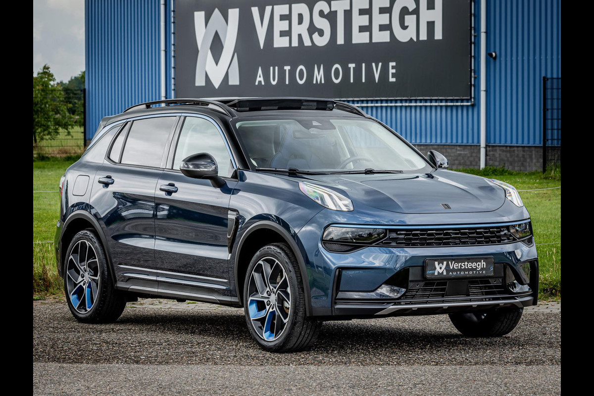 Lynk & Co 01 1.5 Plug-In Hybrid 262pk 360 Camera|Panoramadak|Adaptive Cruise Control Lynk & Co 01 1.5 Plug-In Hybrid 262pk 360 Camera|Panoramadak|Adaptive Cruise Control