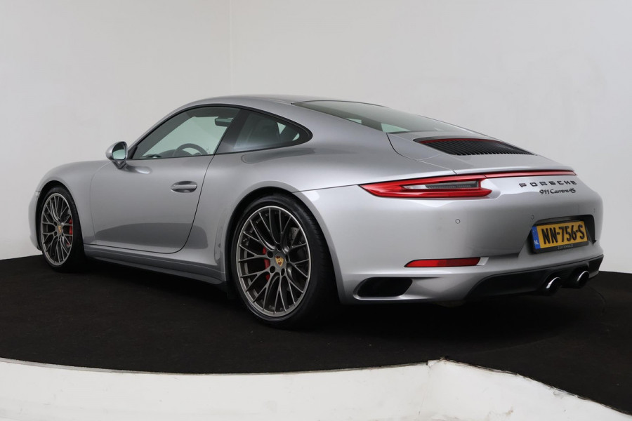 Porsche 911 3.0 Carrera 4S (NL-auto, Bucket Seats, Sport Chrono, Sport Uitlaat, StoelV, Navi, Cruise Con, Etc)
