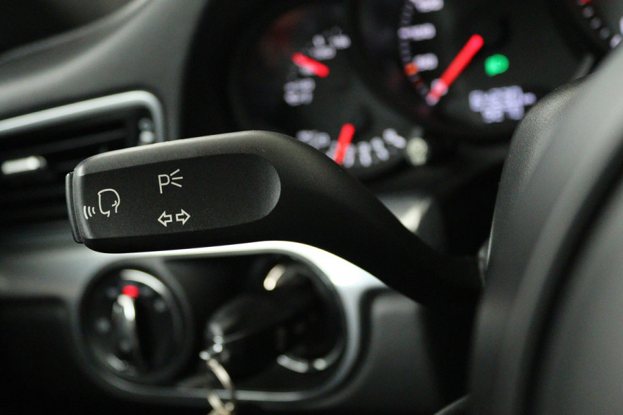 Porsche 911 3.0 Carrera 4S (NL-auto, Bucket Seats, Sport Chrono, Sport Uitlaat, StoelV, Navi, Cruise Con, Etc)