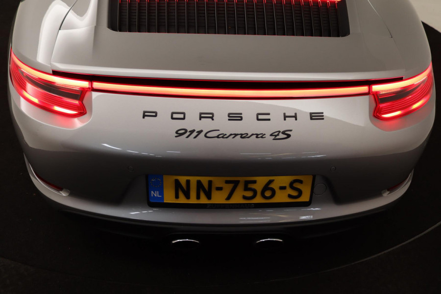 Porsche 911 3.0 Carrera 4S (NL-auto, Bucket Seats, Sport Chrono, Sport Uitlaat, StoelV, Navi, Cruise Con, Etc)