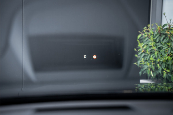 Volvo XC60 2.0 T6 Plug-in hybrid AWD Inscription Expression - Panorama | H&K | Elek. Trekhaak | Memory | HUD