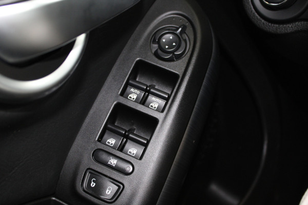 Fiat 500X Cross 1.4 Turbo MultiAir Cross | Leer | Parkeersensoren