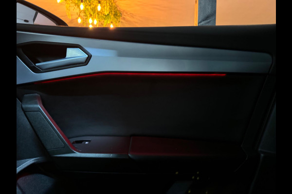 Seat Leon Sportstourer 1.5 eTSI FR Garantie CarPlay Camera PDC LED StoelVW StuurVW Sfeer Lane ACC Clima Navi Rijklaar