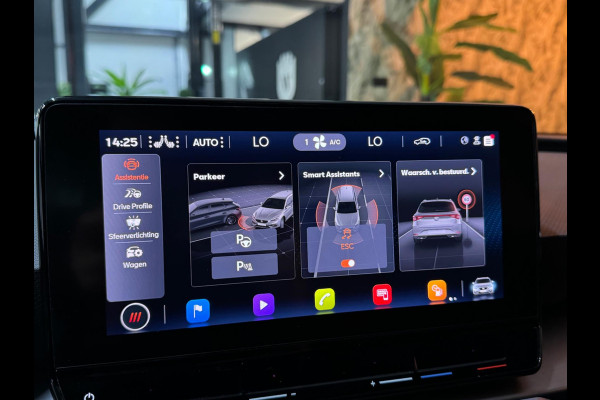 Seat Leon Sportstourer 1.5 eTSI FR Garantie CarPlay Camera PDC LED StoelVW StuurVW Sfeer Lane ACC Clima Navi Rijklaar