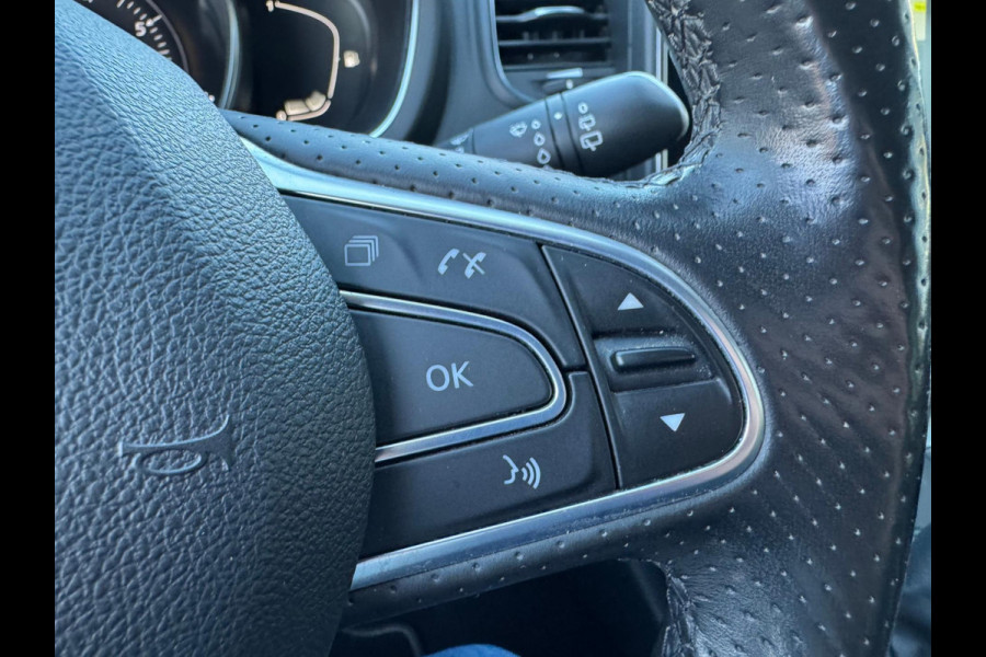 Renault Scénic TCe 140 EDC Black Edition 1e eigenaar / Bose Sound / Head Up / Stoel verw. / Adaptieve cruise control