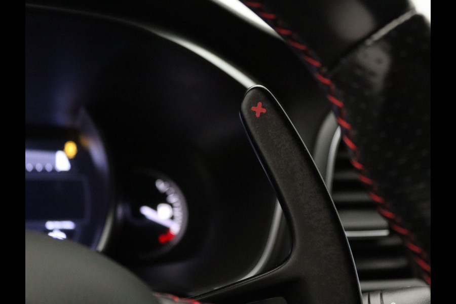 Renault Mégane TCe 280pk RS EDC/AUTOMAAT Head-Up | Camera | Cruise | Parkeersens. v+a | Stoelverw. | 19" Velgen