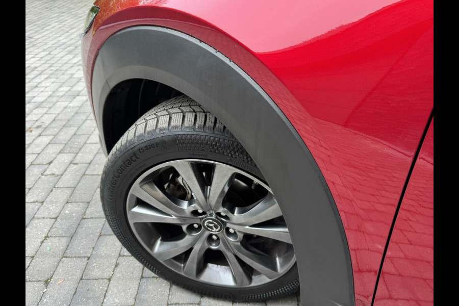 Mazda CX-30 2.0 e-SkyActiv-X M Hybrid Luxury Automaat | Open dak | Bordeauxrode lak | Stoel en- Stuurwielverwarming | Rondomzicht camera | A