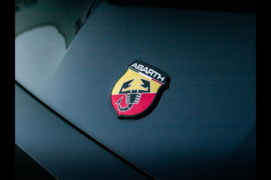 Abarth 500e Turismo 42 kWh | Pack Scorpion Design | Pack Winter | Pack Scorpion Sound | Pack Scorpion Tech 2.0