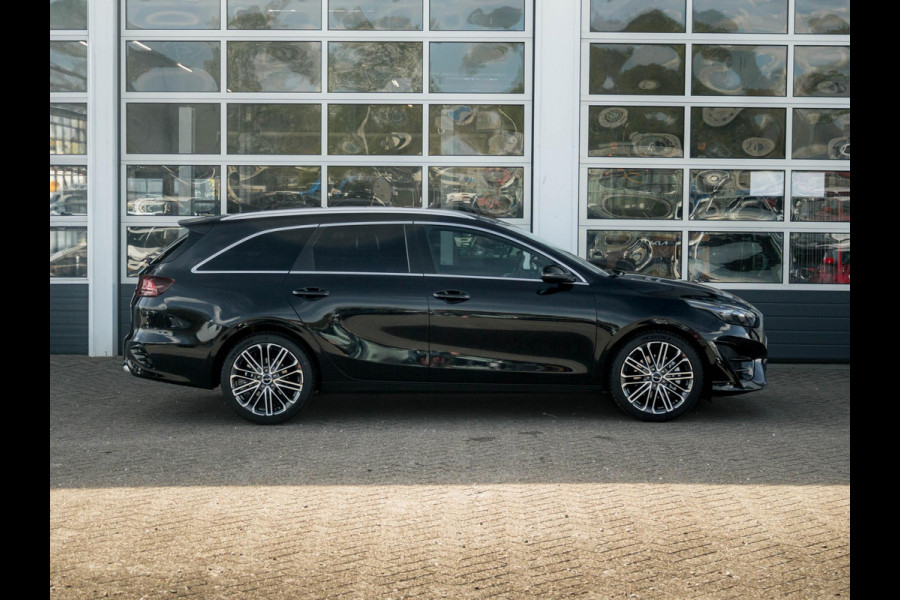 Kia Ceed Sportswagon 1.5 T-GDi GT-PlusLine | Direct leverbaar | Schuif/Kanteldak | Stoel&Stuur Verwarming | Premium Audio | Navi | 18"