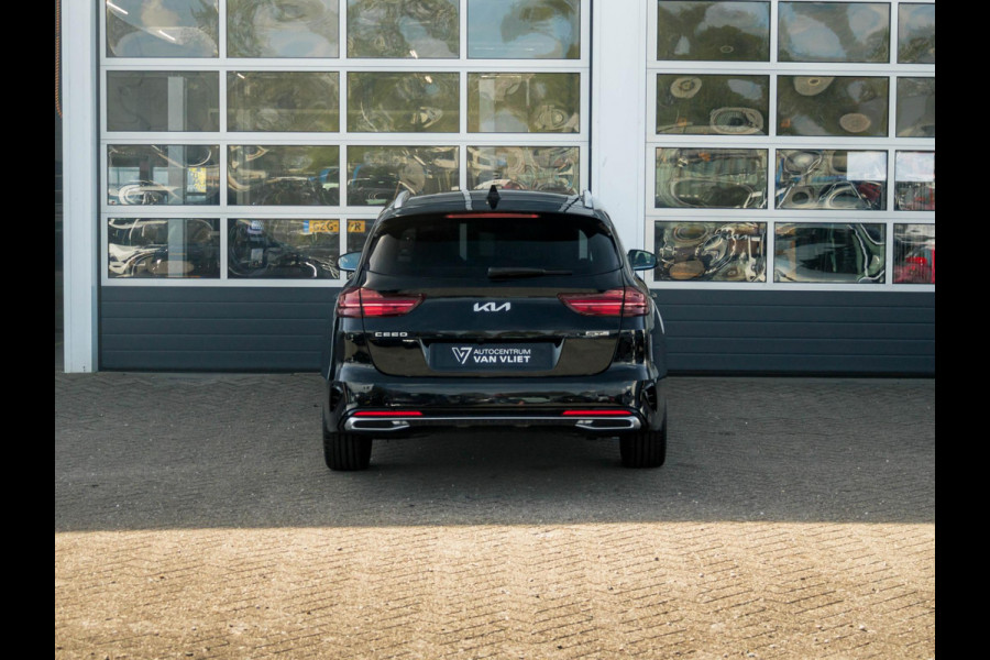 Kia Ceed Sportswagon 1.5 T-GDi GT-PlusLine | Direct leverbaar | Schuif/Kanteldak | Stoel&Stuur Verwarming | Premium Audio | Navi | 18"