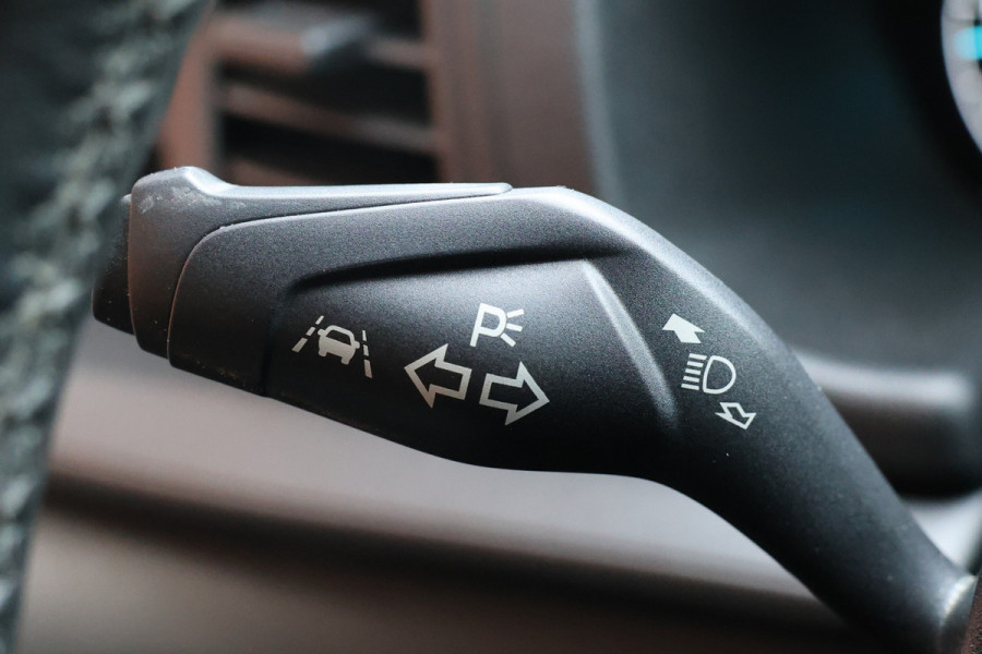 Ford Transit Connect 1.5 EcoBlue 120 PK | BPM VRIJ | ACC | Lane Assist | 3-Zitter | Navigatie | Camera | CarPlay | DAB | PDC | Nieuwe APK | Dealer onderhouden | Onderhoudsbeurt