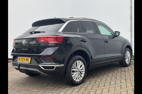 Volkswagen T-Roc 1.5 TSI Style Automaat Pano.dak Adap.Cruise Trekhaak Digitaal Vol Opties!